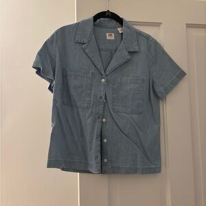 Levi's Camp Shirt in Chambray